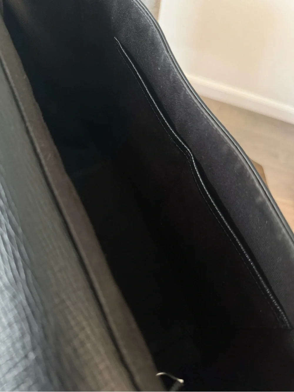 Salvatore Ferragamo Black Textured Leather Messenger Bag